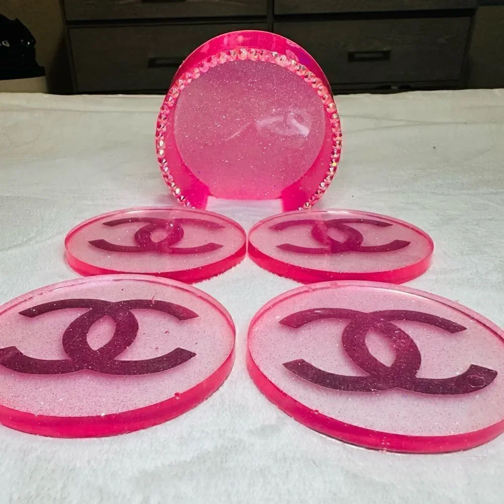 Pink Glitter Resin Coasters / Circle Shapes Handmade Resin. Ch= Monogr…